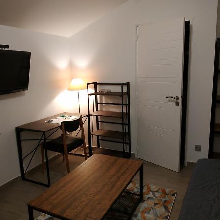 Pleinitude Lägenhet Trangé Exteriör bild